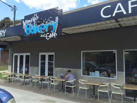 Killarney Vale Bakery & Cafe - Pubs Melbourne 0