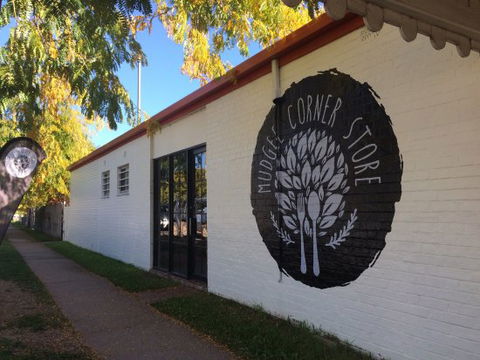 Mudgee Corner Store - Pubs Melbourne 0