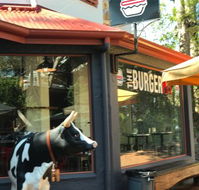 The Burger Pit - Pubs Melbourne