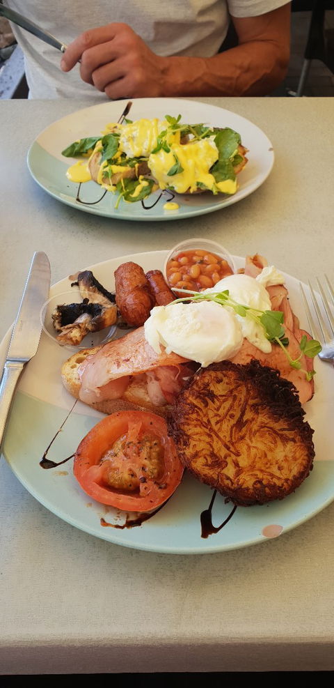The Tree Restaurant - Pubs Melbourne 4