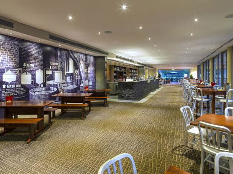 Redsalt Restaurant - Pubs Melbourne 0