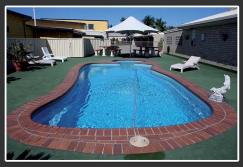 SunPalms Hotel Motel - Pubs Melbourne 2