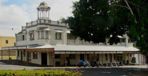 Grand Hotel Mount Morgan - Pubs Melbourne 4