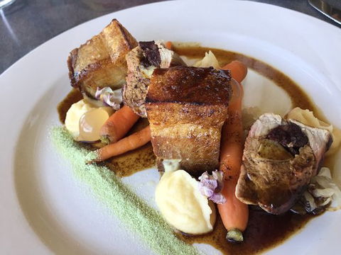 Flame Hill Vineyard & Restaurant - Pubs Melbourne 0