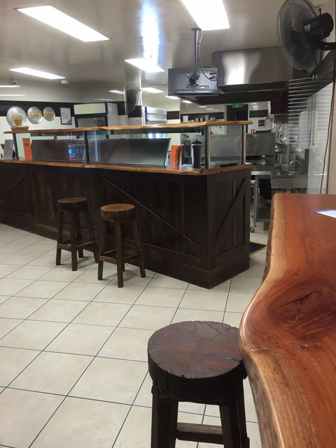 Stockmans Pizza - Pubs Melbourne 1