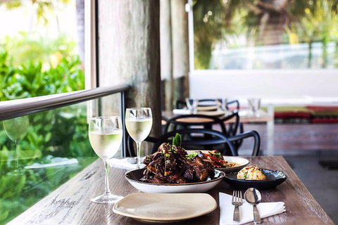 Bommie Restaurant - Pubs Melbourne 1