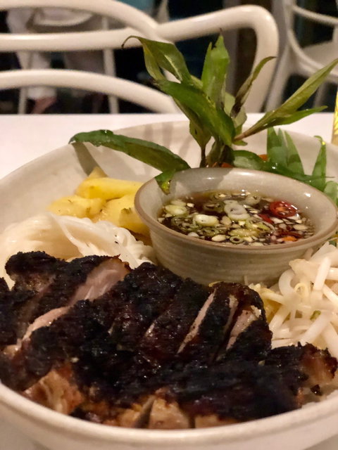 Bommie Restaurant - Pubs Melbourne 7