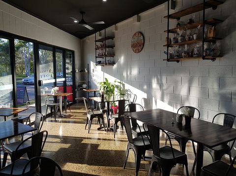 Tweed Coffee House - Pubs Melbourne 0