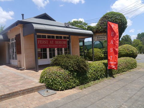 Feast At Berrima - Pubs Melbourne 0
