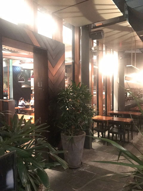 Sentinel Bar & Grill - Pubs Melbourne 6