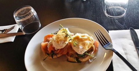 Fourthchild Cafe Restaurant - Pubs Melbourne 15