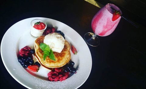 Fourthchild Cafe Restaurant - Pubs Melbourne 8