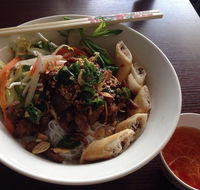 EAST Cafe  Vietnamese Bistro - Pubs Melbourne
