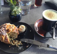 Reveleys Cafe - Pubs Melbourne