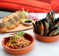The Kermandie Waterfront Hotel - Pubs Melbourne