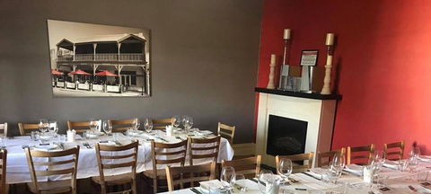 Nino's Of Victor Harbor - Pubs Melbourne 1