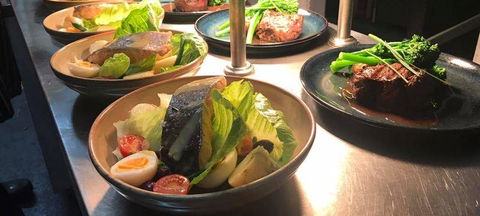 Nino's Of Victor Harbor - Pubs Melbourne 3