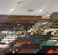 Aunty Cath's Restaurant - Pubs Melbourne