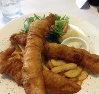 Cafe D'Vine - Pubs Melbourne