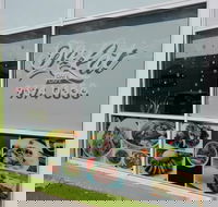 Dalat cafe - Pubs Melbourne