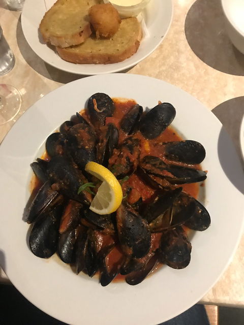 Venice Restaurant - Pubs Melbourne 2