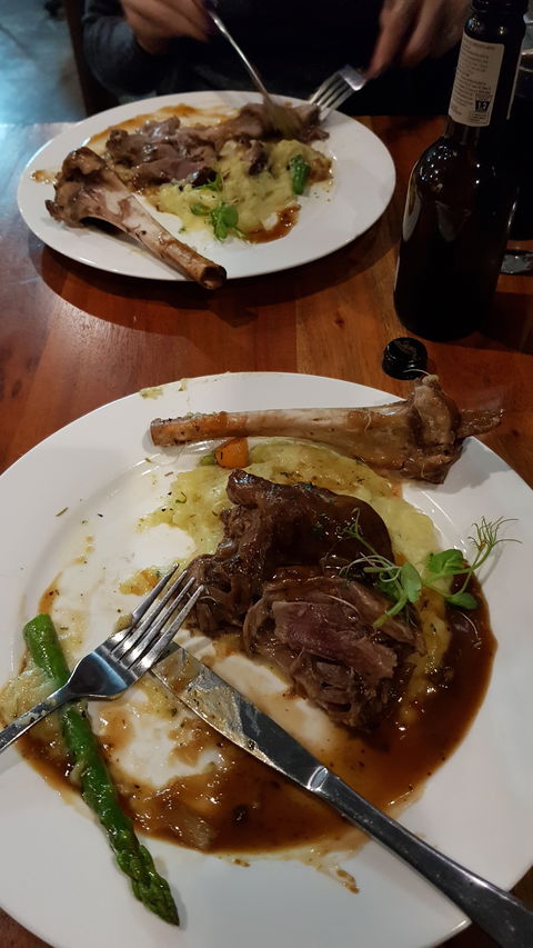 Yak On The York - Pubs Melbourne 6