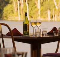 Lakeside Restaurant - Pubs Melbourne