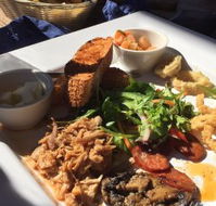 Tom price hotel - Pubs Melbourne