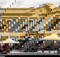 The Colonist Hotel - Pubs Melbourne