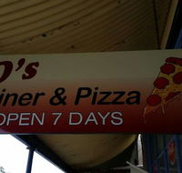 JD's Diner  Pizza - Pubs Melbourne