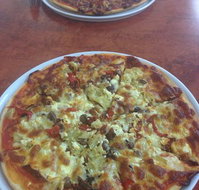 John's Pizza Bar  Restaurant - Pubs Melbourne