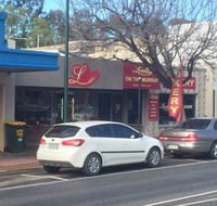 Lovell's Bakery on the Murray - Pubs Melbourne