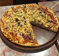 Gourmet Pizza and Pasta - Pubs Melbourne