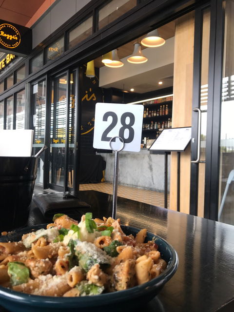 Rozzi's Italian Canteen - Pubs Melbourne 3