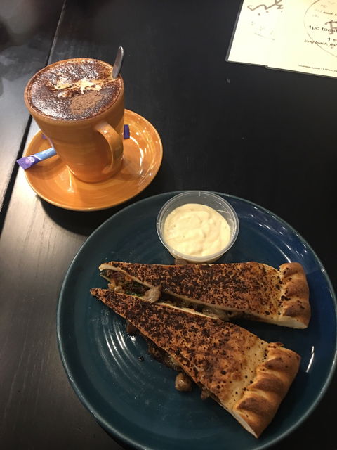 Rozzi's Italian Canteen - Pubs Melbourne 4
