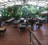 Courtyard Cafe - Pubs Melbourne
