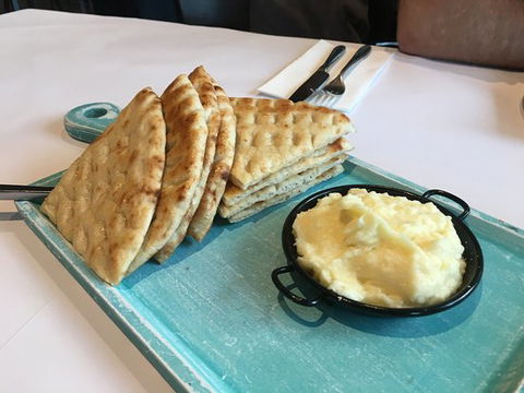 Ellenika Traditional Greek Taverna - Pubs Melbourne 0