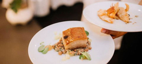 Tallwood Eatery - Pubs Melbourne 1