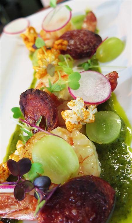 Tallwood Eatery - Pubs Melbourne 4