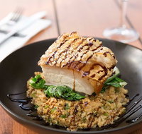 Commercial Hotel Motel Bistro - Pubs Melbourne