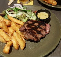 Raceview Tavern - Pubs Melbourne
