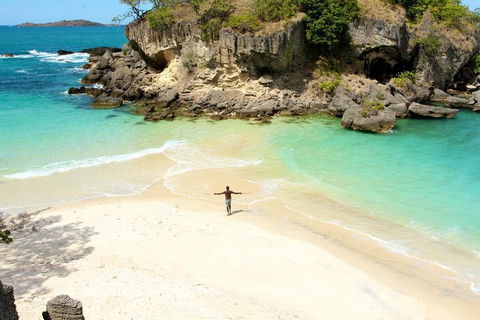 Crossing Country 5 Day Yolngu Homeland Tour - Pubs Melbourne 0