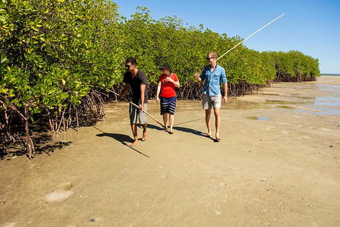 Crossing Country 5 Day Yolngu Homeland Tour - Pubs Melbourne 3
