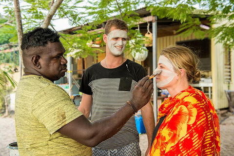 Crossing Country 5 Day Yolngu Homeland Tour - Pubs Melbourne 4