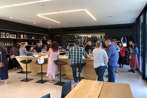 Beer, Wine And Gin (The Ultimate Tastings.) - Pubs Melbourne 5