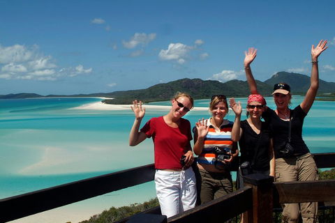 Whitehaven Beach Sailing And Snorkeling Cruise - Pubs Melbourne 4