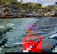 Cliffs and Caves Kayak Tour in Swan River - Pubs Melbourne