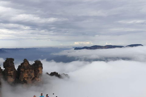 Small-Group Blue Mountains Tour With A Local Guide - Pubs Melbourne 1