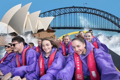 30-Minute Sydney Harbour Jet Boat Ride: Thunder Twist - Pubs Melbourne 1