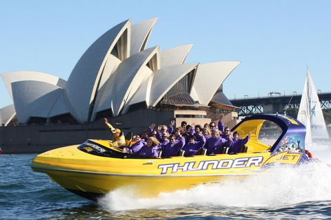 30-Minute Sydney Harbour Jet Boat Ride: Thunder Twist - Pubs Melbourne 3